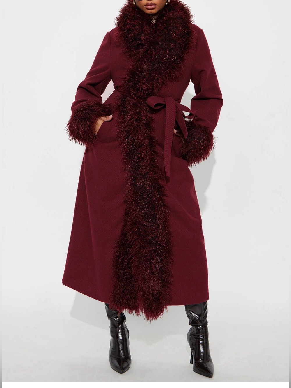 Fur Coat - Picture 4 of 8
